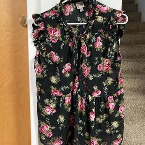 Large Black Floral Como Vintage Blouse